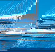 Macrista Luxury Charters - Accommodation Bookings