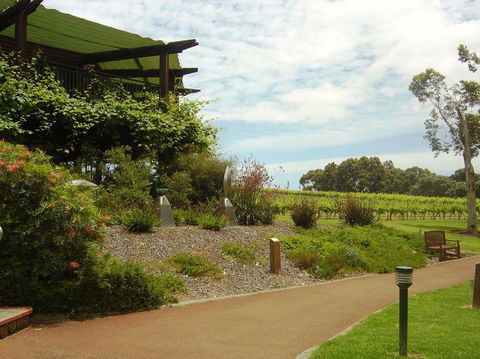 Margaret River, Caves, Wine And Cape Leeuwin Lighthouse Tour From Perth - Accommodation Bookings 2