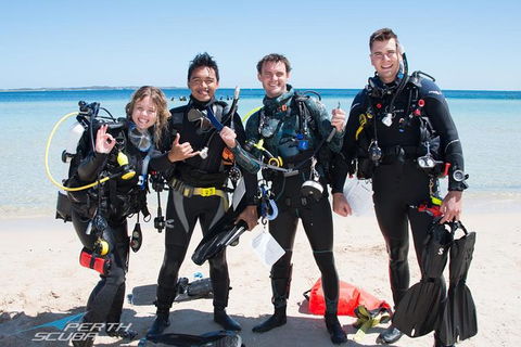 Discover Local Scuba Diving In Perth - Accommodation Bookings 0