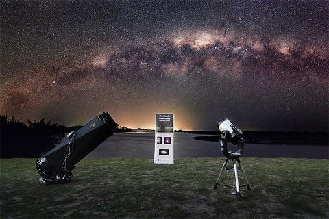 Astronomy Experience Exmouth - Koobooroo Oval - Accommodation Bookings 1
