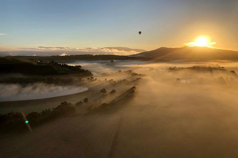 Balloon Flights In Northern Tasmania - Accommodation Bookings 1