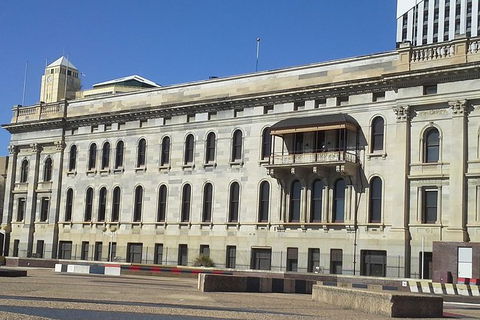 Cultural Caper Adelaide Walking Tour - Accommodation Bookings 1