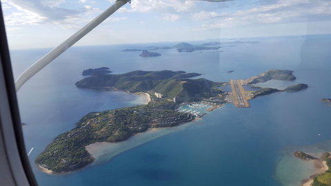 Reef And Island Scenic Flight From Airlie Beach - Accommodation Bookings 6