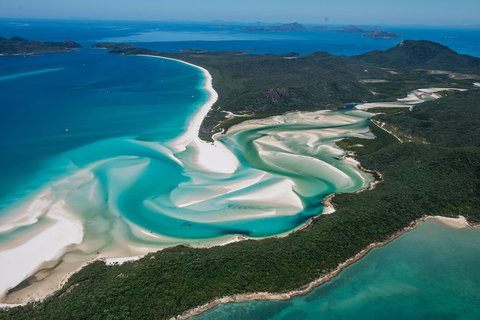 Reef And Island Scenic Flight From Airlie Beach - Accommodation Bookings 8