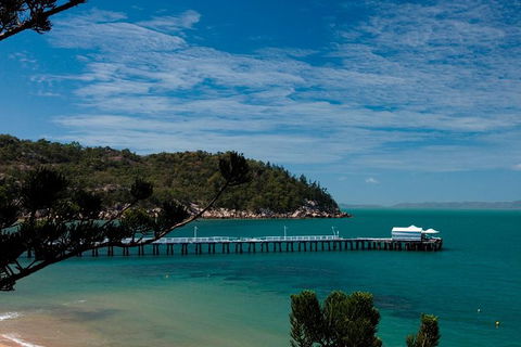 Magnetic Island Round-Trip Ferry From Townsville - Accommodation Bookings 4