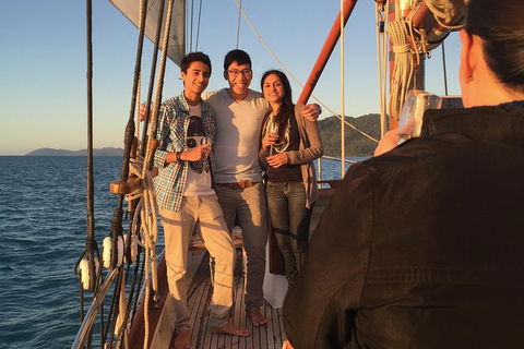 Whitsunday Islands Private Sailing Experience With Snorkeling & Langford Reef - Accommodation Bookings 5