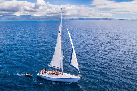 2 Night Small Group Whitsundays Sailing Adventure Aboard Mandrake - Accommodation Bookings 1