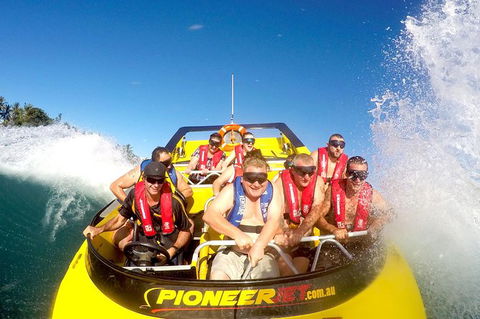 Airlie Beach Jet Boat Thrill Ride - Accommodation Bookings 10
