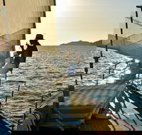 Magnetic Island Twilight Sailing Cruise - Accommodation Bookings