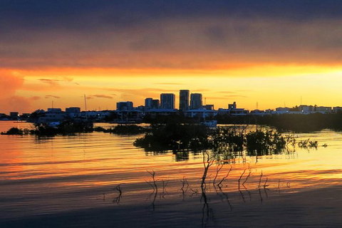 Darwin Sunset Cruise, Including Fish \'n\' Chips - Accommodation Bookings 3