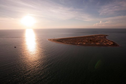 Turtle Tracks Tour To Bare Sand Island From Darwin - Accommodation Bookings 3