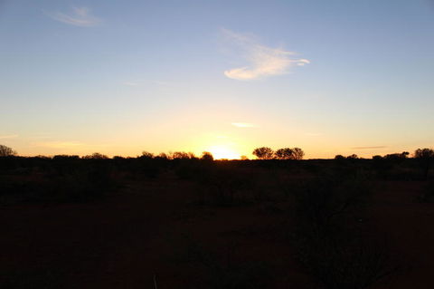 Full Uluru Base Walk At Sunrise Including Breakfast - Accommodation Bookings 7