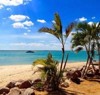Crab Claw Island Resort Cruise and Seafood Buffet - Accommodation Bookings