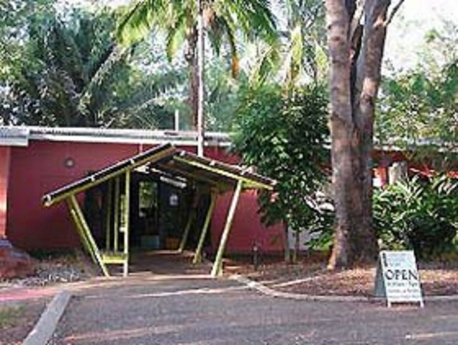Batchelor NT Accommodation Bookings