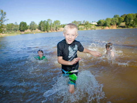 Lake Sambell - Accommodation Bookings 0