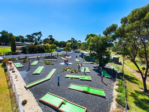 Naracoorte Mini Golf - Accommodation Bookings 1