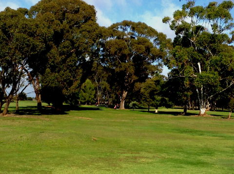 Nathalia Golf Club - Accommodation Bookings 2