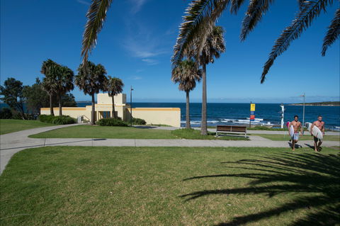 Oak Park Beach Cronulla - Accommodation Bookings 1