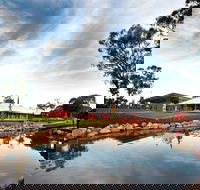 Savannah Visitor Plaza Taronga Western Plains Zoo Dubbo - Accommodation Bookings