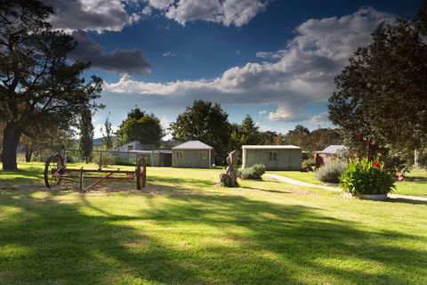 Strathnairn Arts - Accommodation Bookings 2