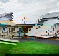 The Old Injune Courthouse and Museum - Accommodation Bookings