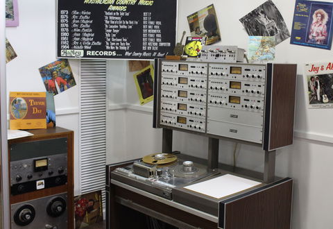 Australian Country Music Hall Of Fame - Accommodation Bookings 2