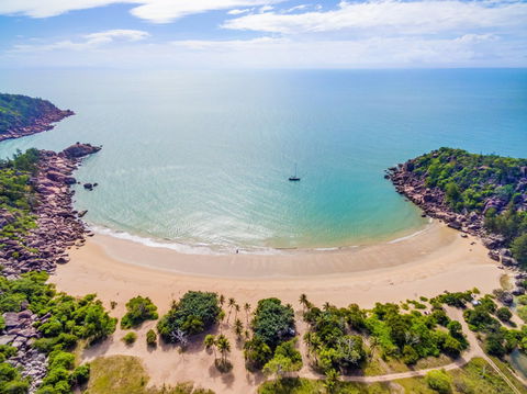 Radical Bay Track - Accommodation Bookings 1