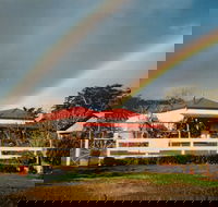 Stefani Hilltop Gallery - Accommodation Bookings