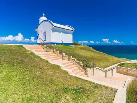 Tacking Point Lighthouse - Accommodation Bookings 0
