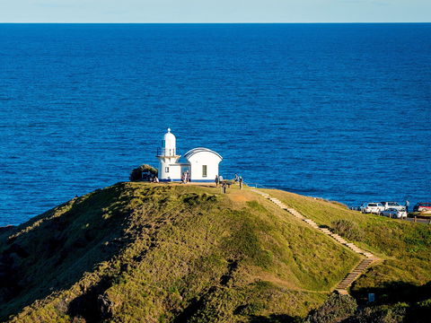 Tacking Point Lighthouse - Accommodation Bookings 1
