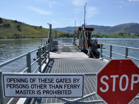 Wymah Ferry - Accommodation Bookings 0