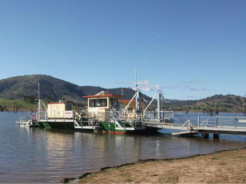 Wymah Ferry - Accommodation Bookings 1