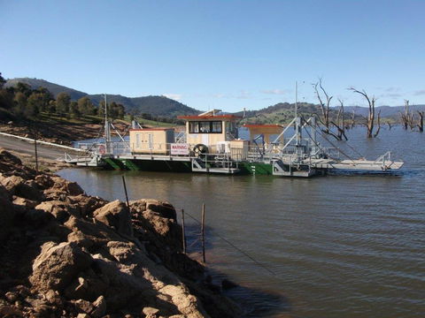 Wymah Ferry - Accommodation Bookings 2