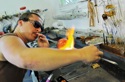 Alan Ussher Glassblowing Studio - Accommodation Bookings 0