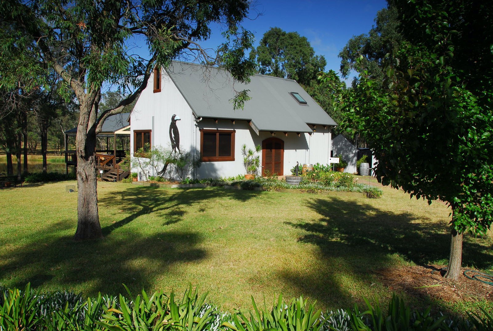 Mount Dee NSW Accommodation Bookings