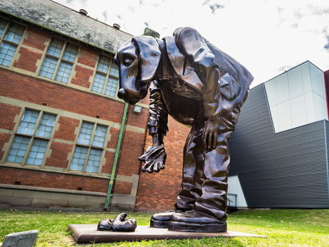 Maitland Regional Art Gallery - Accommodation Bookings 1