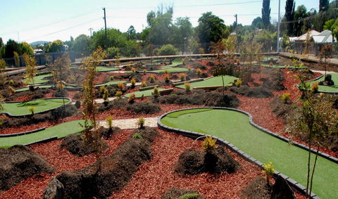 Orange Mini Golf - Accommodation Bookings 0