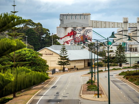 PUBLIC Silo Trail: Albany - Accommodation Bookings 2
