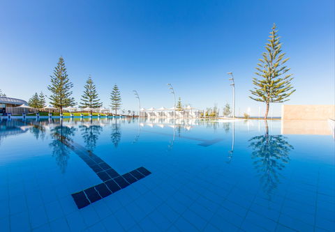 Scarborough Beach Pool - Accommodation Bookings 0