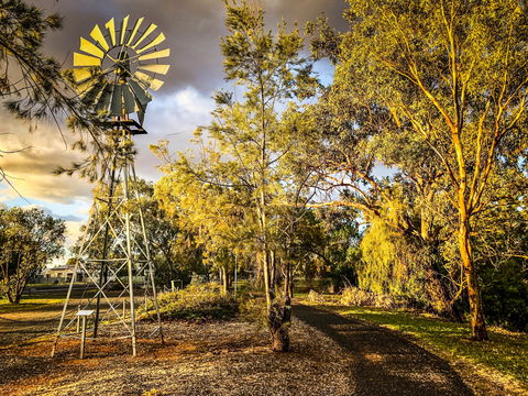 Windmill Walk - Accommodation Bookings 1