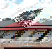 Dredge's Cottage - Accommodation Bookings