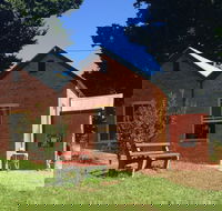 Lyrebirds Lair Gallery and Gifts - Accommodation Bookings