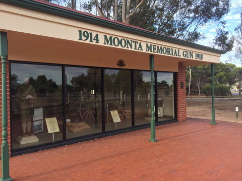 Moonta Memorial Gun 1914-1918 - Accommodation Bookings 0
