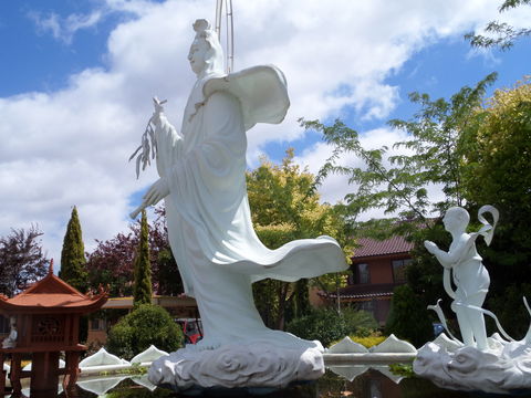 Sakyamuni Buddhist Centre/Van Hanh Monastery - Accommodation Bookings 0