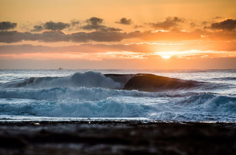 Guillotines Surf Break - Accommodation Bookings 0
