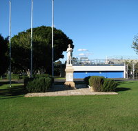 Oxley War Memorial - Accommodation Bookings