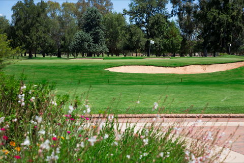 Howlong Golf Resort - Accommodation Bookings 0