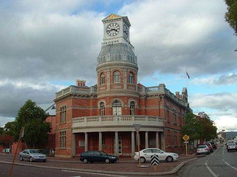 Midland Town Hall - Accommodation Bookings 0