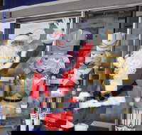 Mrs Claus and Santa - Accommodation Bookings