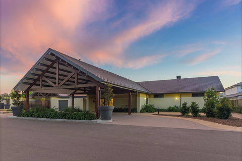 Pacific Dunes Golf Club - Accommodation Bookings 0